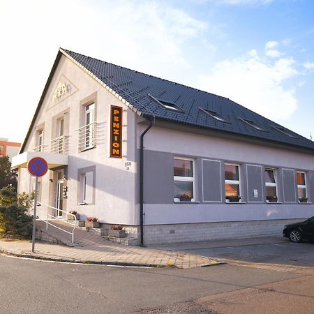 Hradec Králové 阿克莎高级旅馆酒店 外观 照片